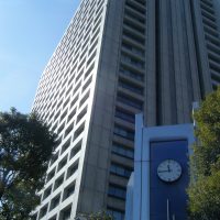 厚労省室長が収賄で逮捕された事件の背景