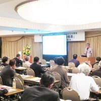 第47回定期総会記念講演/「格差問題は最大の政治的争点」と高橋健二教授が指摘